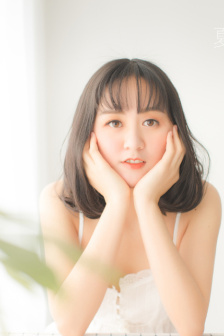 透明时装秀